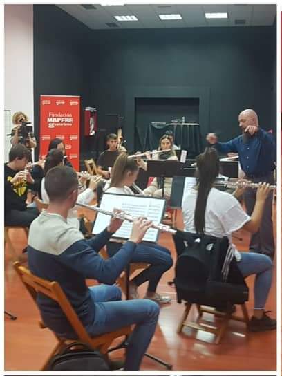 La Orquesta 'I Flauti di Toscanini' invita a un encuentro internacional a la Agrupación de Flautas, Piano y Cellos de la Escuela de Música de Santa Lucía